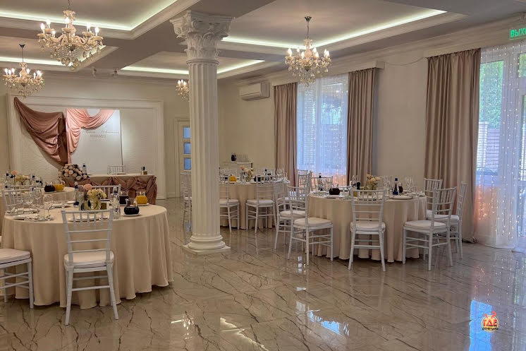 Европейский зал «Версаль» в «Avgust 13 vostok» фотография №2