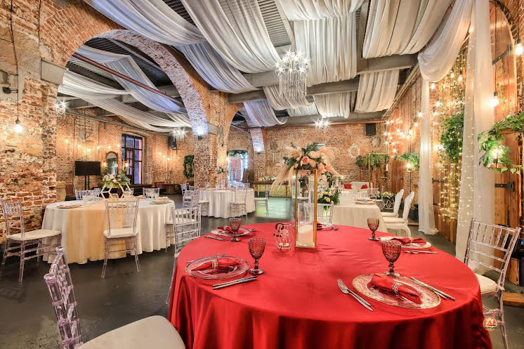 Основной зал в «Niagara LOFT» фотография №4