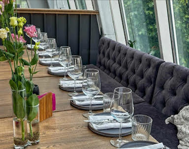 День рождения в Хлеб и Вино на Вернадского