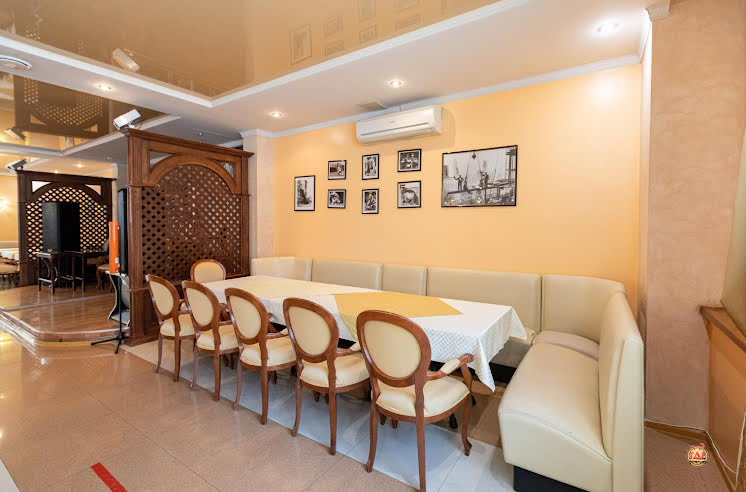 Основной зал в «Ретро» фотография №12