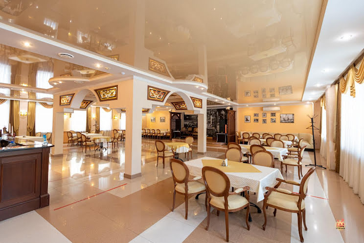 Основной зал в «Ретро» фотография №9