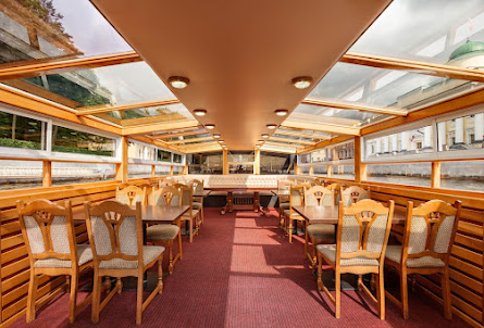 Палуба  в Палуба 