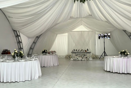 Малый шатер  в Ресторан на воде