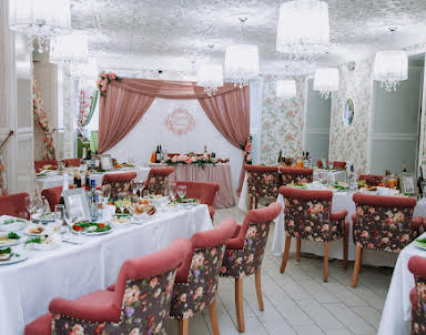  ресторан Matrёshka Plaza