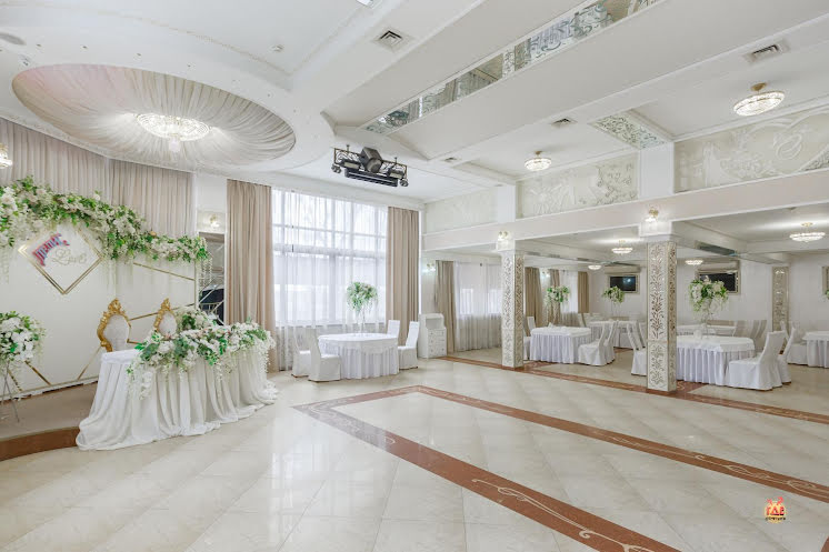 Зал "Свадебный" в «Делис» фотография № 1