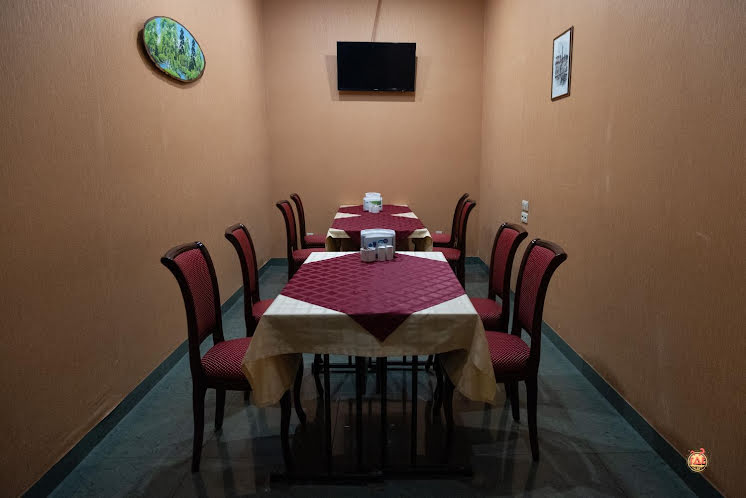 Переговорная комната в «Angel Hotel» фотография №1