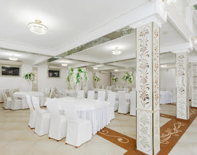  ресторан Делис