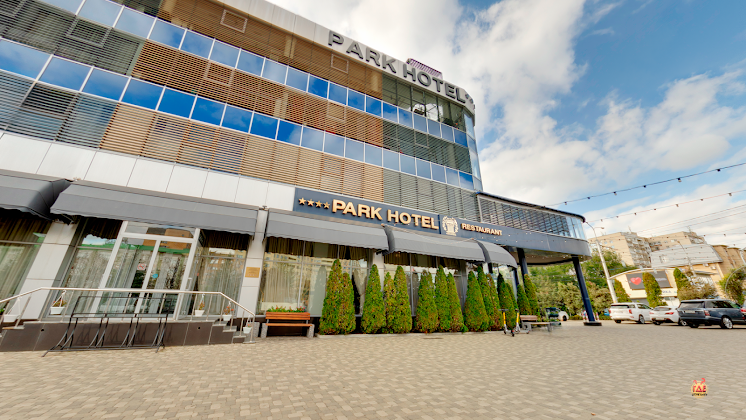 Зал Park restaurant&banquet hall в «Park restaurant&banquet hall» фотография № 1