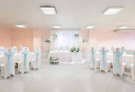 Зал «Дискотека» в Зал «Золотой»