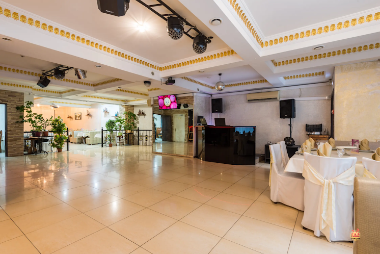 Основной зал в «Уют» фотография №3