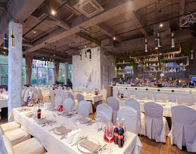  ресторан Сытый лось на Большой Семёновской