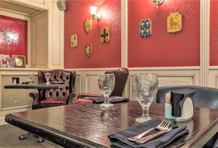 Зал на 12 человек в Зал на 12 человек