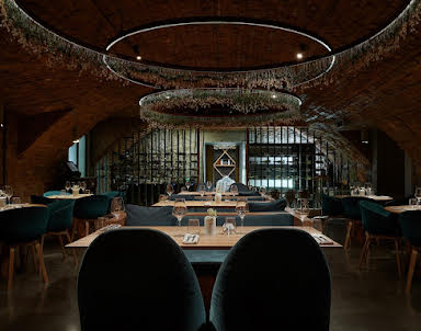  ресторан 0.75 please