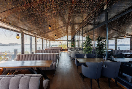 Крытая веранда в VIP зал