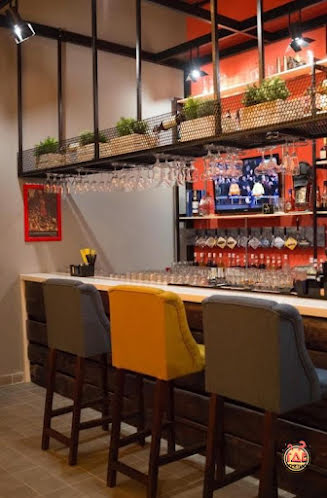 Основной зал  в «Suvoroff» фотография №17