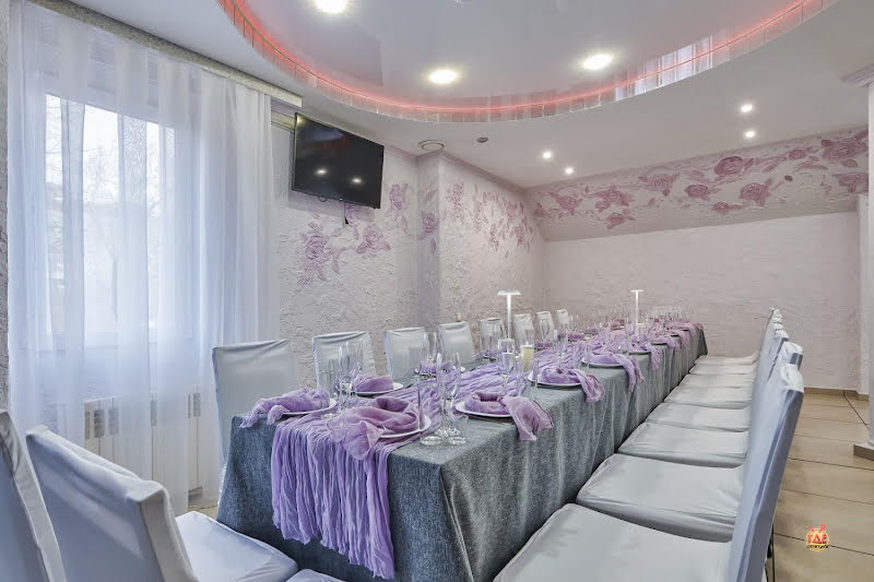 Белая стрекоза фотография №1