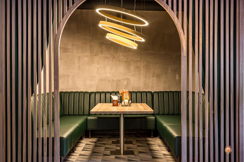 КОЛБАСОФФ на Симферопольском бульваре фотография №4