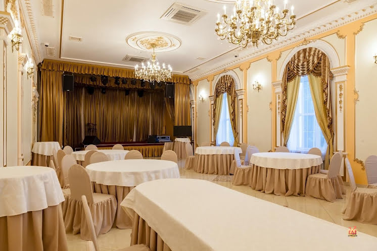 Зал «Золотой» в «Екатерининский дворец» фотография №5