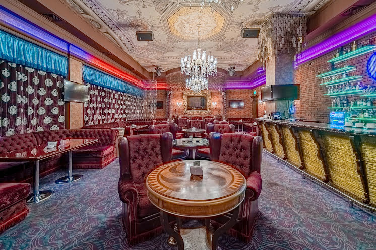 Караоке-бар «Кураж» в «Гранд Отель «Видгоф»» фотография №4