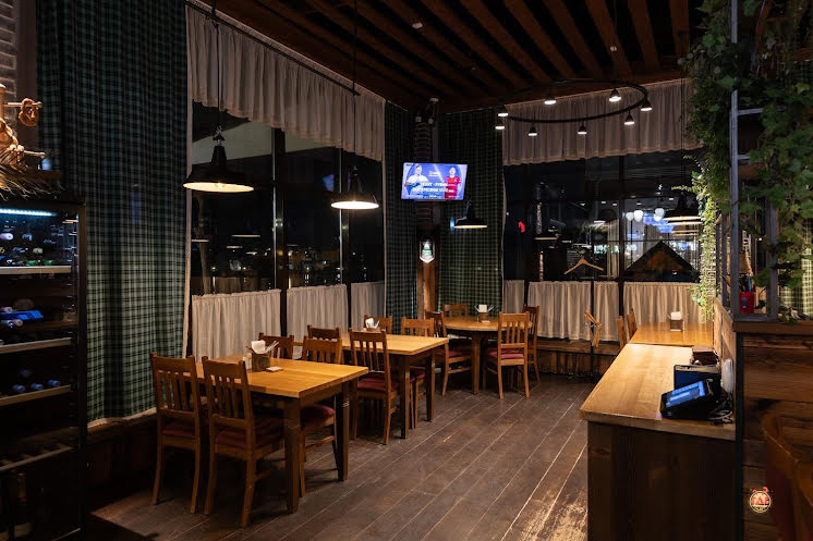 Основной зал в «Paulaner» фотография №4