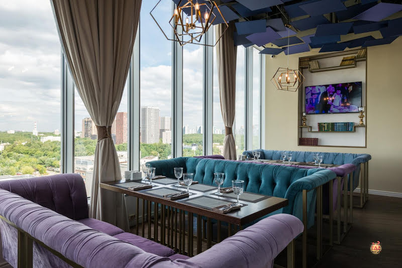 Сытый лось на Кунцево фотография №5