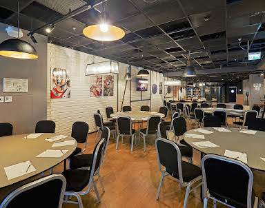  ресторан Penta Hotel