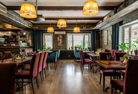 Основной зал в Малый зал