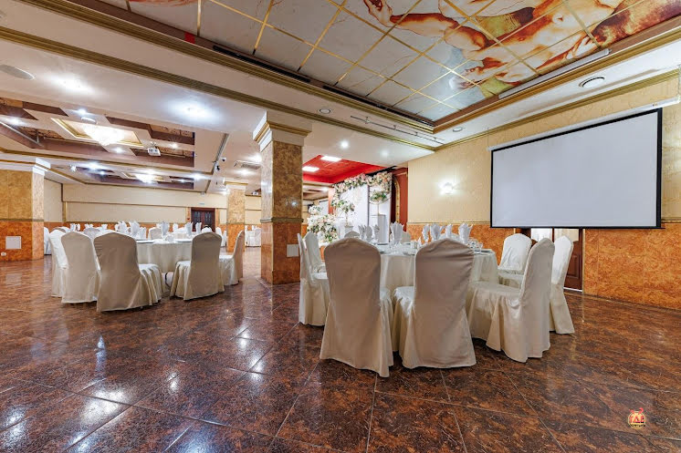 Зал «Трансформер» в «АМАКС Золотое кольцо» фотография №4