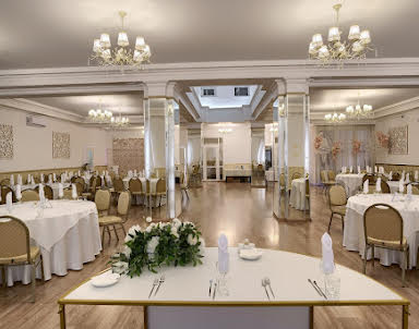  ресторан Свадьба LOVE на Салавата Юлаева