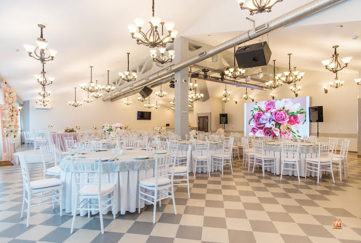 Основной зал в «Командор» фотография №1