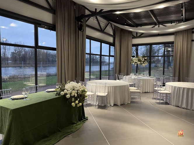 Основной зал в «Event Hall Жемчужный» фотография №12