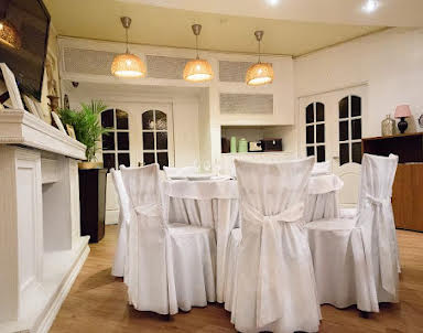  ресторан Сим Сити