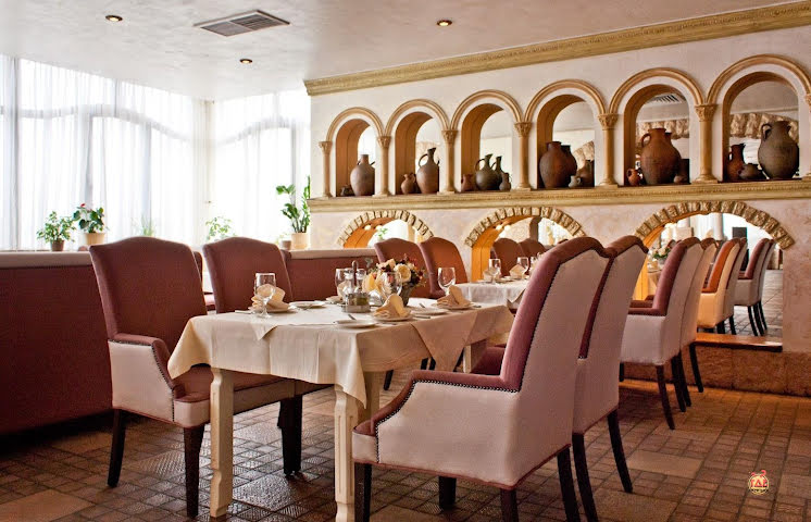 Европейский зал  в «Чин-Чинарём» фотография №6