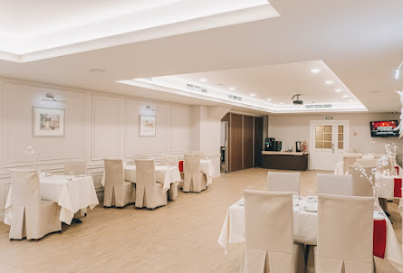 Ресторан "Достоевский" в Зал "Малый"