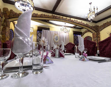  ресторан Медведь