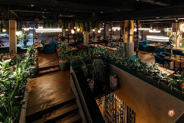 Большой зал в «Чайхана Инжир на Бутырской» фотография №2