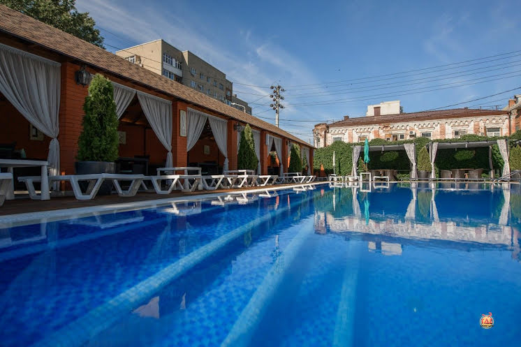 Бассейн "Шери Парк" в «Шери Холл» фотография №4