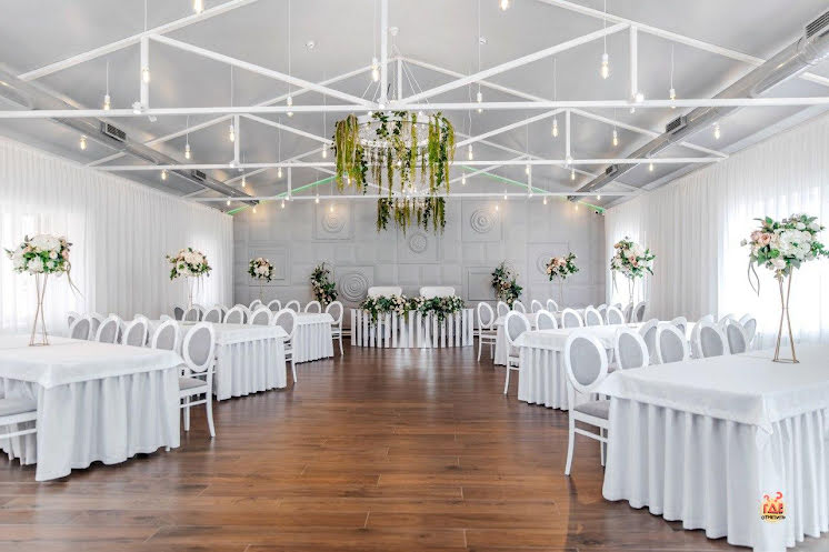 Зал на 100 человек  в «Астория» фотография №1