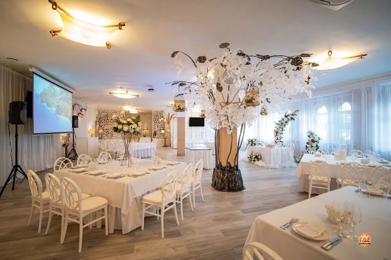 9PARROTS фотография №13