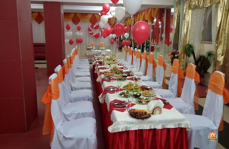 Зал на 90 человек в «Laff Cafe» фотография №7