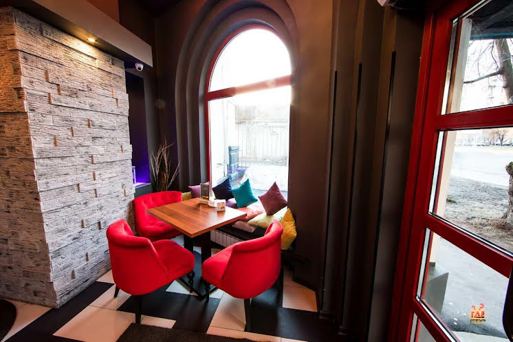 Основной зал в «BRB» фотография №3