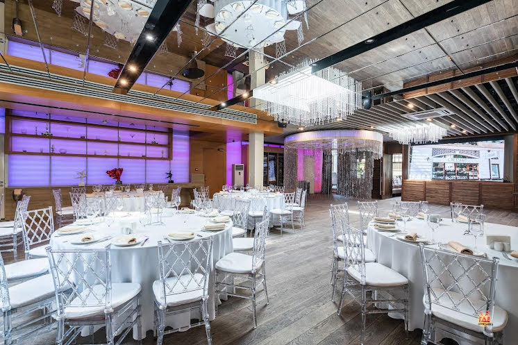 Основной зал в «Светлый» фотография №10