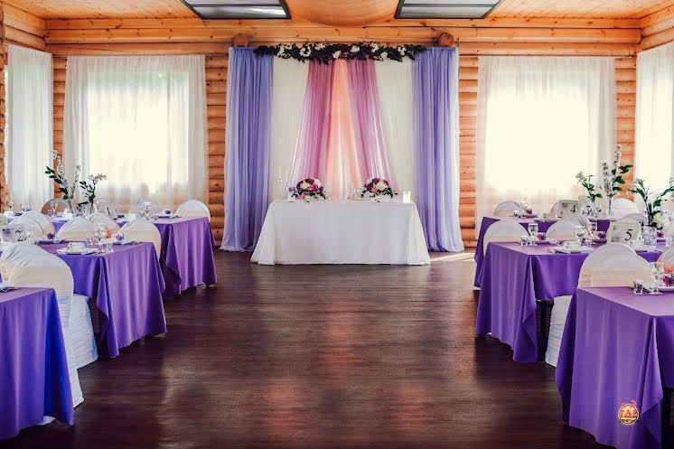 Зал на 100 человек в «Зайкина избушка» фотография №3