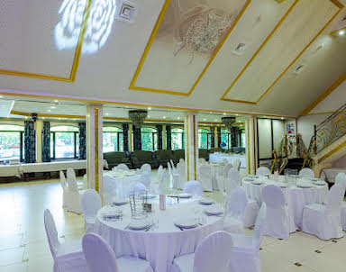  ресторан Ночной Дворик