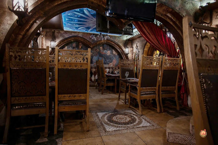 Основной зал в «ПАПАХА» фотография №13