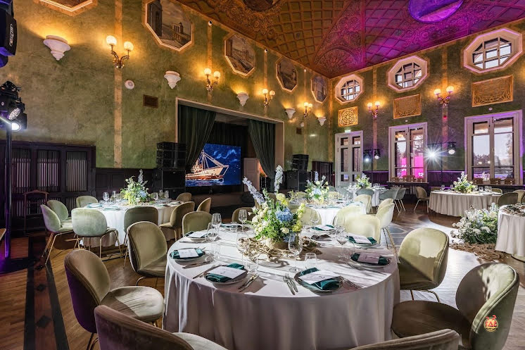 Основной зал в «Волга-Волга» фотография №3