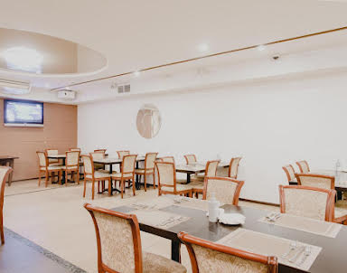  ресторан Абсолютъ