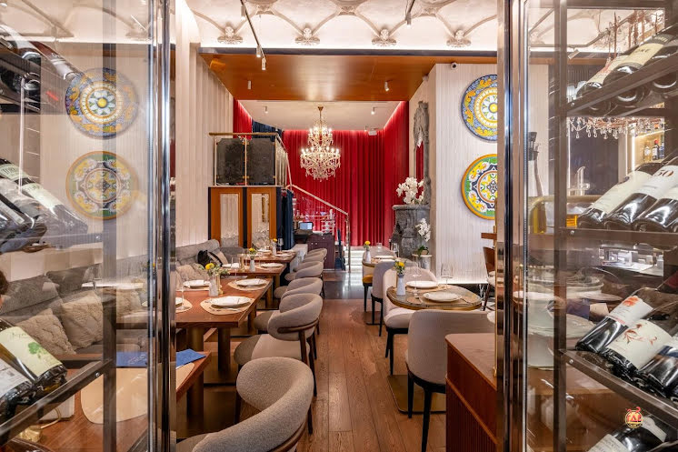 Зал на 1 этаже  в «GARDA» фотография №1