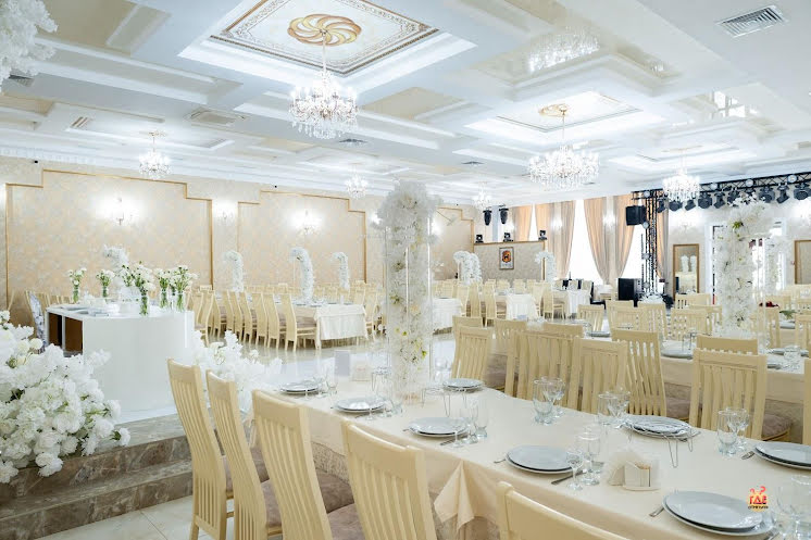 Основной зал  в «Урарту» фотография №7