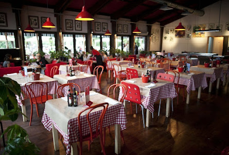 Основной зал в Малый зал